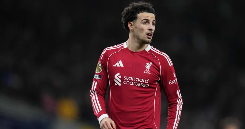 Galatasaray dan Curtis Jones hamlesi! Transferde dev rakip