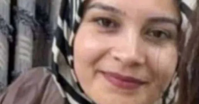 İki otomobilin çarpıştığı kazada ölen anne ile 3 çocuğu toprağa verildi Adıyaman Haberleri