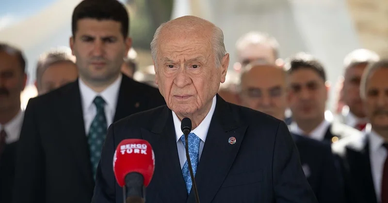 Devlet Bahçeli hain ilan ettiği AKP liden helallik istedi Sözcü Gazetesi