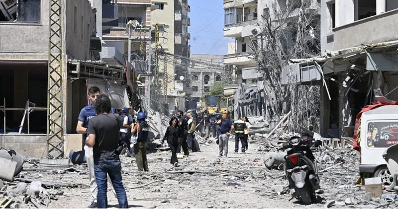 İsrail den Lübnan ın Sur kentine hava saldırısı: 11 ölü Son dakika haberleri