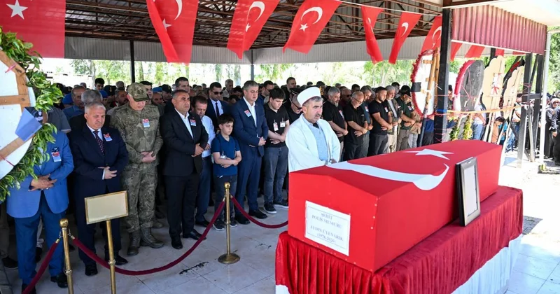 Kazada şehit olan polisimizin cenazesi Adana da defnedildi