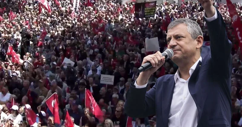 Güvenpark ta insan seli! Özgür Özel in programı öncesi alan doldu taştı