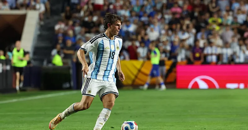 Nico Paz, Como’da kaldı! Real Madrid açıkladı