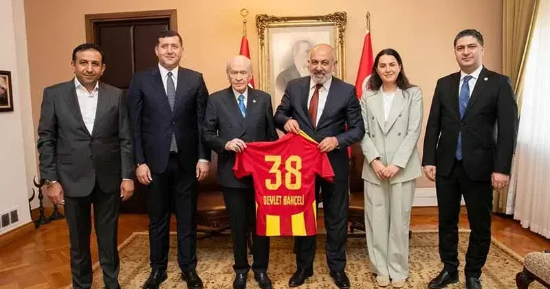 Kayserispor yönetiminden MHP Lideri Bahçeli’ye ziyaret