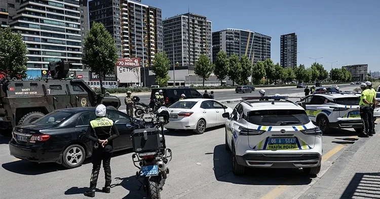 DMM, NATO Zirvesi nedeniyle Ankara ya giden tüm yolculara GBT sorgusu yapılıyor iddiasını yalanladı