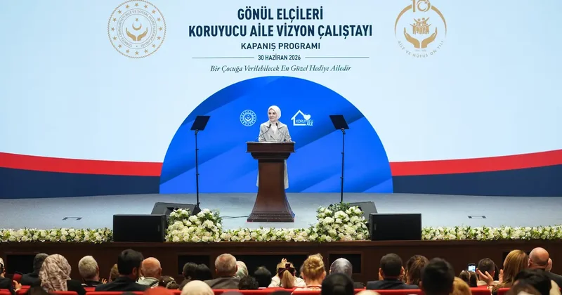 Bakan Göktaş, Gönül Elçileri Koruyucu Aile Vizyon Çalıştayı kapanış programında konuştu