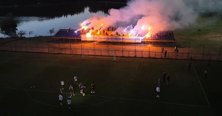 Fenerbahçeli futbolculara taraflardan akşam sürprizi!