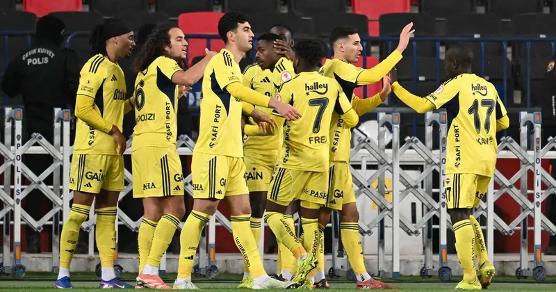 Çaykur Rizespor Fenerbahçe nin yıldızına talip oldu!