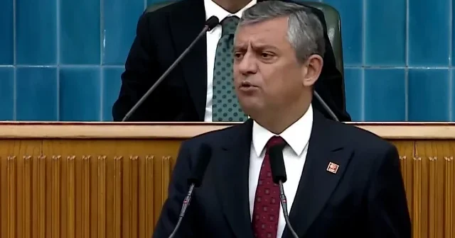 Özgür Özel Kur an ı Kerim ile dalga geçenlere destek verdi: Yine ifade özgürlüğü kılıfına sığındılar VİDEO İZLE