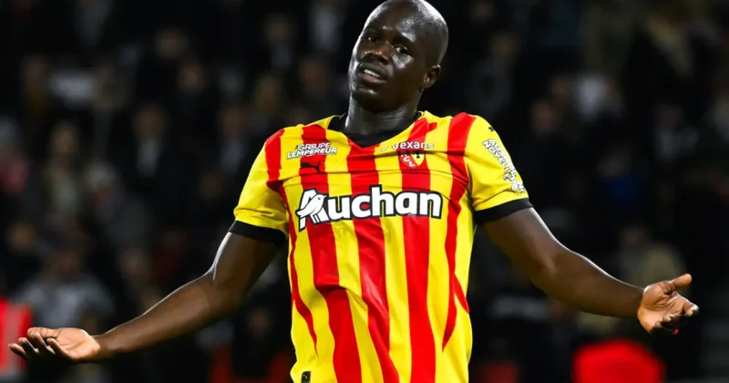 Resmi açıklama geldi! Fenerbahçe ye Malang Sarr müjdesi
