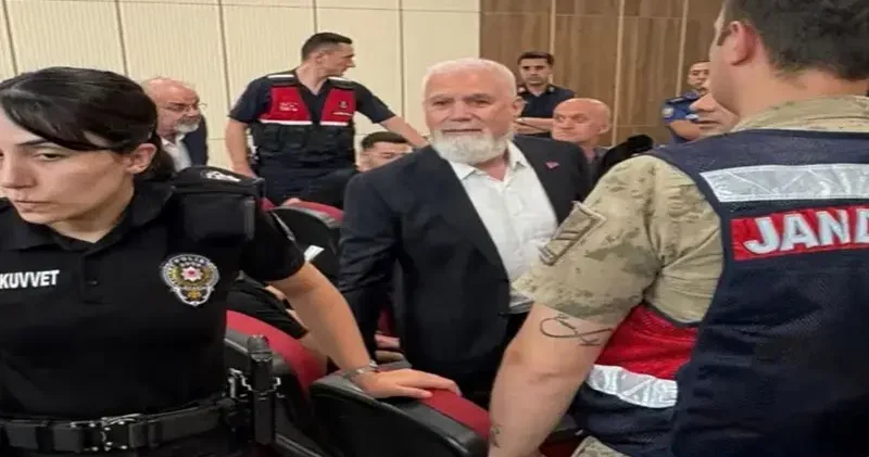 Görevinden uzaklaştırılan Büyükşehir Belediye Başkanı Bozbey in yargılanmasında 16 kişiye tahliye