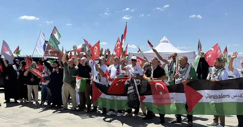 Srebrenitsa’dan yola çıkan “Filistin Konvoyu” İpsala Sınır Kapısı’ndan giriş yaptı Son Haberler