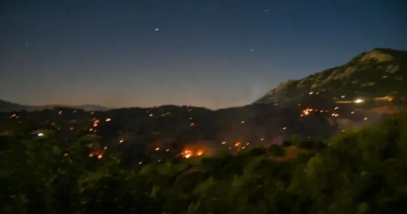 Antalya da Kumluca, Kaş ve Manavgat orman yangınları kontrol altında