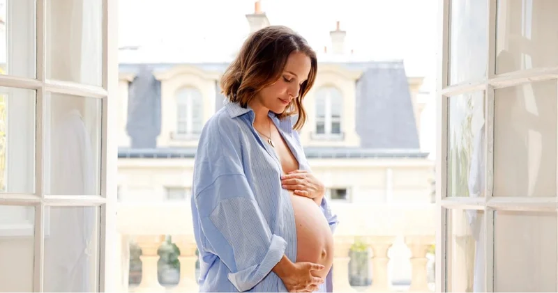 Üçüncü çocuğunu bekleyen Natalie Portman dan ilk hamilelik pozu