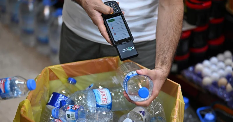Mahalle esnafı Mobil DOA cihazıyla ambalaj iadesi toplamaya başladı