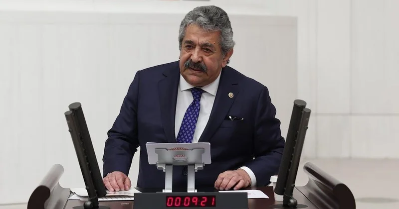 MHP den Siyasi Parti Kapatma Önerisi