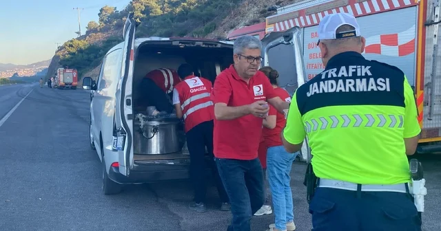 Balıkesir Edremit teki yangın 2 nci gününde (2) Balıkesir Haberleri Habertürk Yerel Haberler