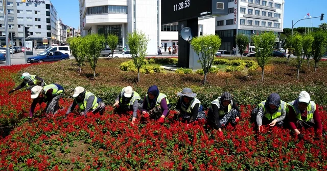 Kadınların emeğiyle Samsun çiçek açıyor Samsun un park ve bahçeleri kadın emeğiyle güzelleşiyor Samsun Haberleri Habertürk Yerel Haberler