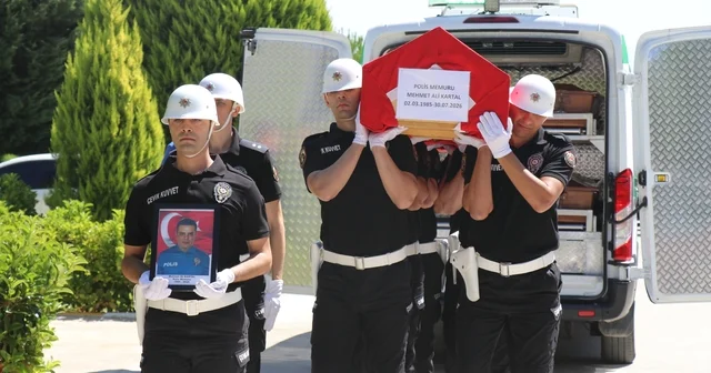 Görevi başında vefat eden polis memuru memleketine uğurlandı Denizli Haberleri Habertürk Yerel Haberler