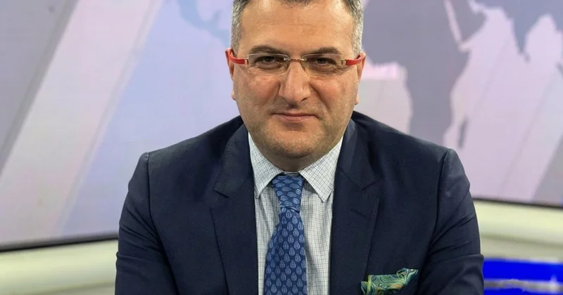 Cem Küçük le ilgili dikkat çeken iddia! İş adamlarının şikayetiyle gözaltına alınmış