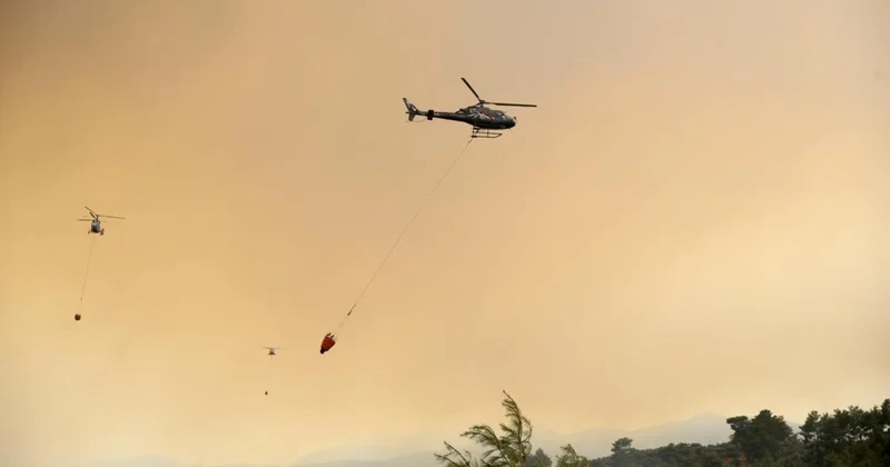 Orman yangınlarına 23 uçak, 54 helikopter ve 1035 araçla müdahale ediliyor