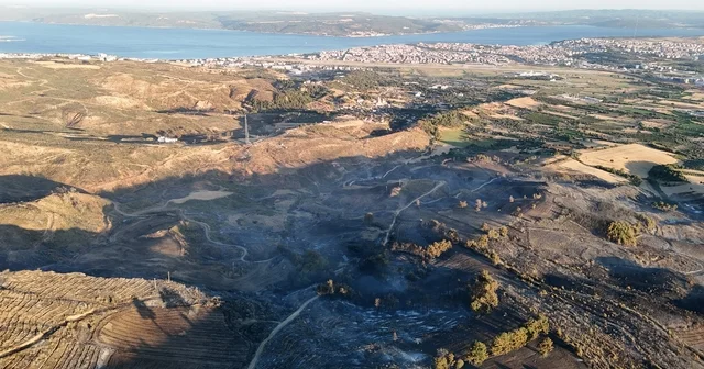 Çanakkale deki yangında yanan alanlar dron ile görüntülendi Çanakkale de 6 buçuk saatte kontrol altına alınan yangındaki yanan alanlar dron ile görüntülendi Çanakkale Haberleri Habertürk Yerel Haberler