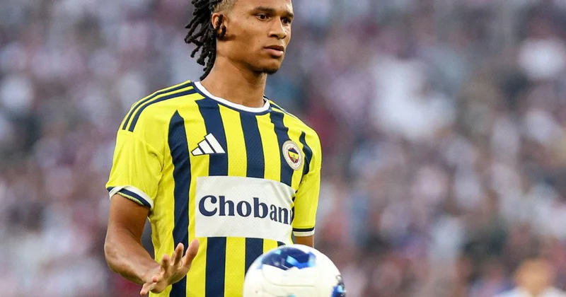 Nathan Ake Fenerbahçe taraftarını büyüledi