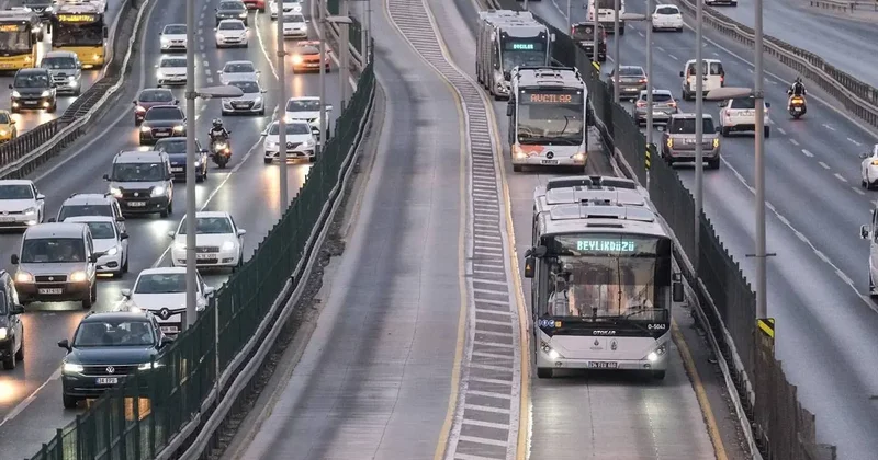 İstanbul’un metrobüs gerçeği: Fıtık ediyor!