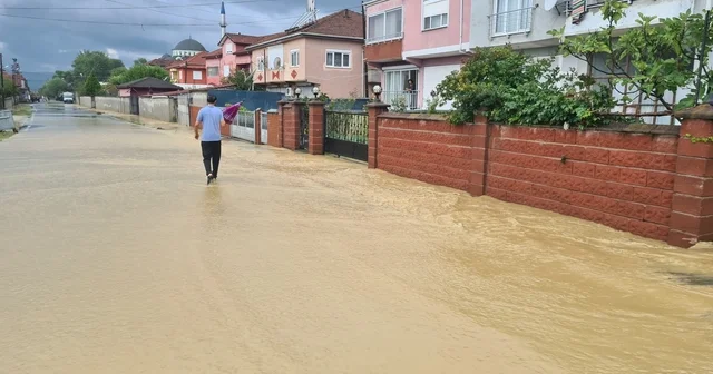 Çaycuma da su baskını mağduriyeti: Mahalle sakinleri kalıcı çözüm istiyor Zonguldak Haberleri Habertürk Yerel Haberler