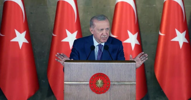 Cumhurbaşkanı Erdoğan: Türkiye Cumhuriyeti ni de birilerinin lütfuyla değil, her evden bir yiğidi toprağa vererek kurduk