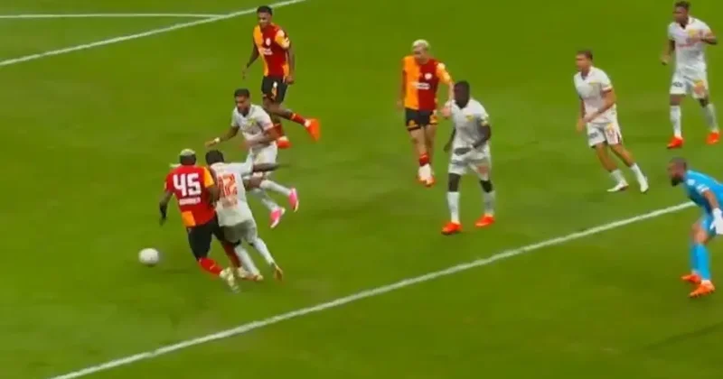 Rams Park ta Göztepe ye isyan ettiren tartışmalı pozisyonlar! Hakem için flaş paylaşım