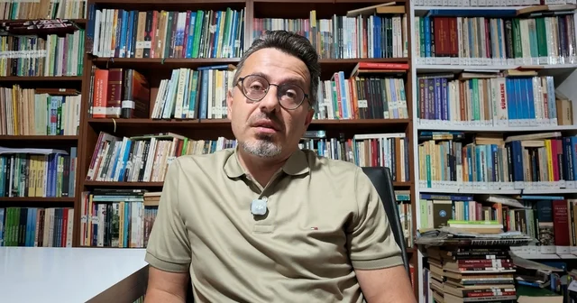 Prof. Dr. Resul Yavuz: Yunan 1. Ordusu dalga beklerken tsunamiyle karşılaştı Rize Haberleri Habertürk Yerel Haberler