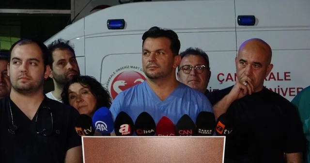 Çanakkale de kalp krizi geçiren Cem Yılmaz anjiyo oldu, 2 gün hastanede kalacak Prof. Dr. Ercan Akşit: Şu an durumu stabil. 2 gün boyunca takibini burada devam ettirmeyi planlıyoruz Çanakkale Haberleri Habertürk Yerel Haberler