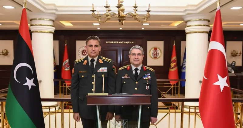 Orgeneral Bayraktaroğlu, Libyalı mevkidaşıyla bir araya geldi