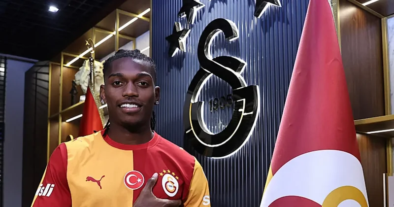 Rafael Leao, Galatasaray tarihindeki 7. Portekizli futbolcu oldu