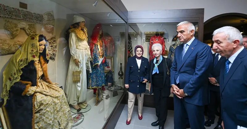 62 bin 701 eser, 5 farklı tema, tek çatı! Kütahya Arkeoloji ve Maden Müzesi açıldı