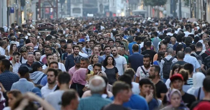 TÜİK yeni tabloyu açıkladı! İşsizlik oranı ağustosta yüzde 7,8 e geriledi