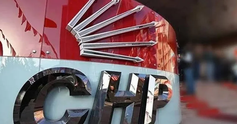 CHP de 3 belediye başkanı ihraç edildi