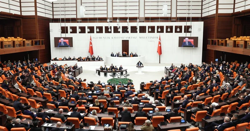 Yeni yasama yılı yarın başlıyor