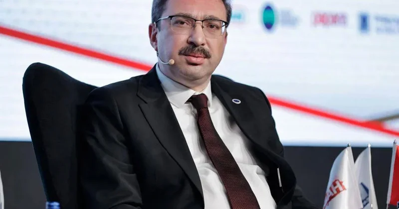 Eski SPK Başkanı İbrahim Ömer Gönül, fon soruşturmasında şüpheli sıfatıyla ifade verdi