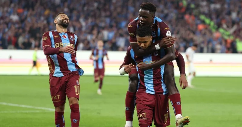 Trabzonspor, Drogheda United ile dostluk maçında karşılaşacak!