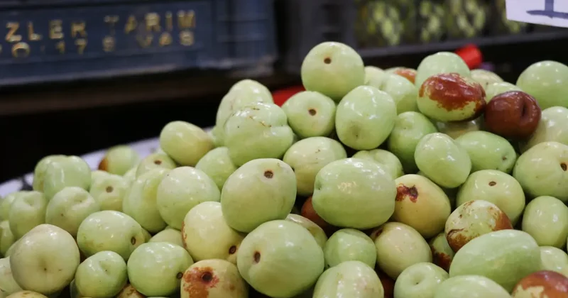 Kilosu 150 TL’ye kadar çıkıyor! Bu meyvenin 3 tanesi 1 kilo mandalinaya bedel!