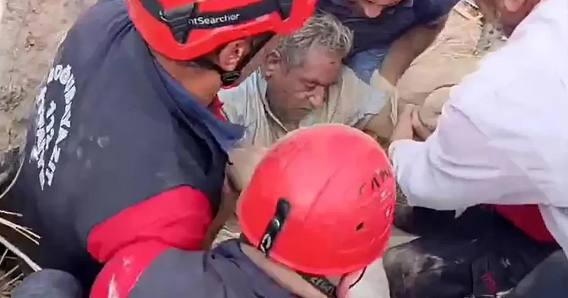 Ağrı da çöken evin enkazı altında kalan kişi kurtarıldı