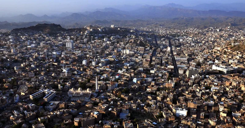 Yemen de Husilerin Taiz iline düzenlediği saldırıda biri çocuk 5 kişi öldü