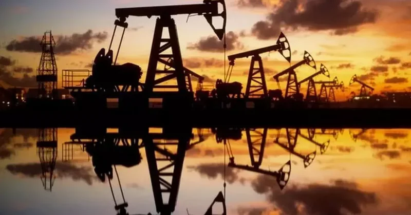 Brent petrolün varili 63,84 dolardan işlem görüyor