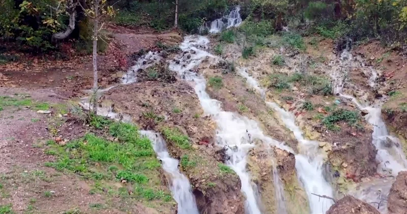 6.1 lik deprem sonrası gerçekleşen mucize... Köylüler bile olanlara inanamadı!