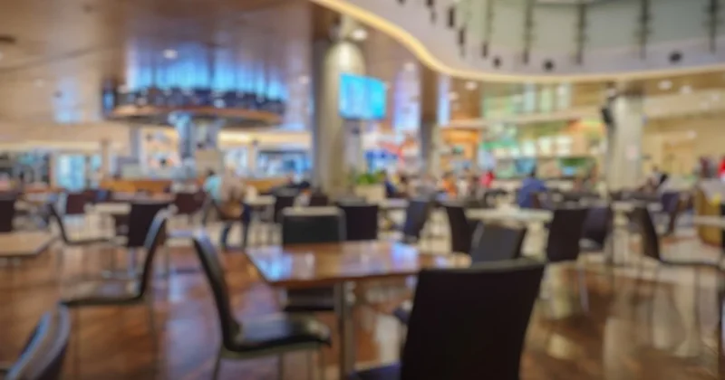 Önce mağazalar boşaldı şimdi yiyecek içecek katları Sözcü Gazetesi