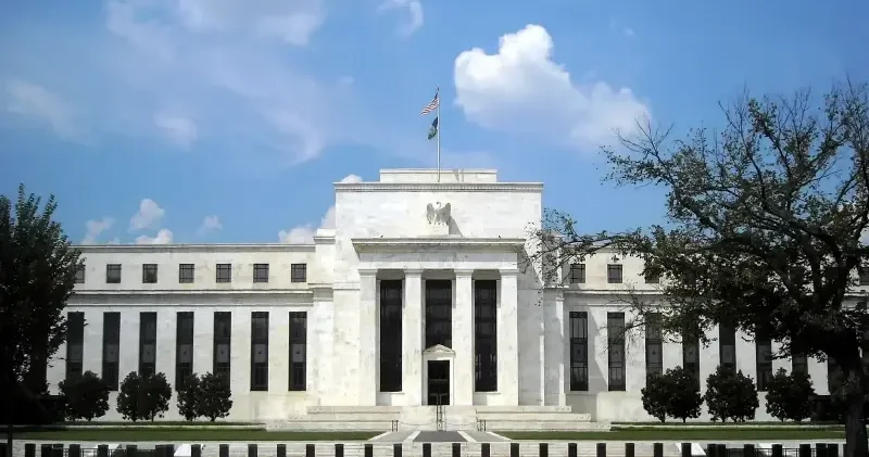 ABD Merkez Bankası faiz düşürdü Dünya Haberleri