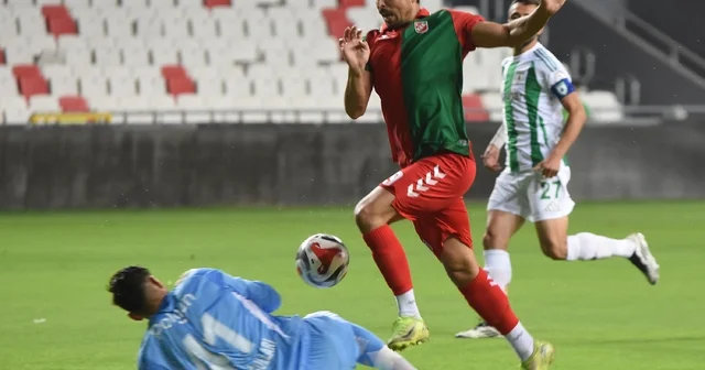 Karşıyaka da Hamza beklenen performansın uzağında kaldı İzmir Haberleri