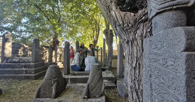 Diyarbakır da Türk İslam dönemi mezar taşları kayıt altına alınıyor Diyarbakır Haberleri
